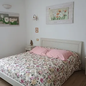 https://bb-mimosa-e-lilla.hotelinveneto.com