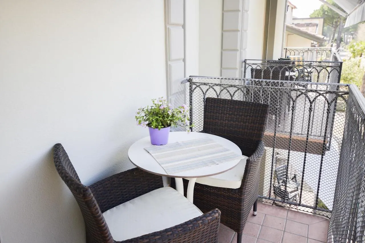 Residence Valeria Cervia Aparthotel